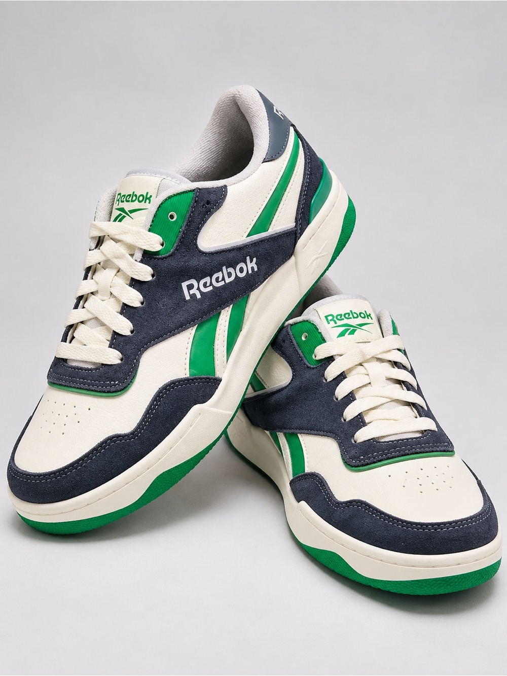 Reebok Unisex BB 4000 II Basketball Shoe, White/Pure Grey/Glen Green size 11.5